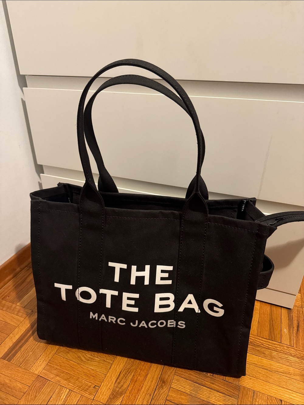 Marc Jacobs The Tote Bag Black Tote Bag Large